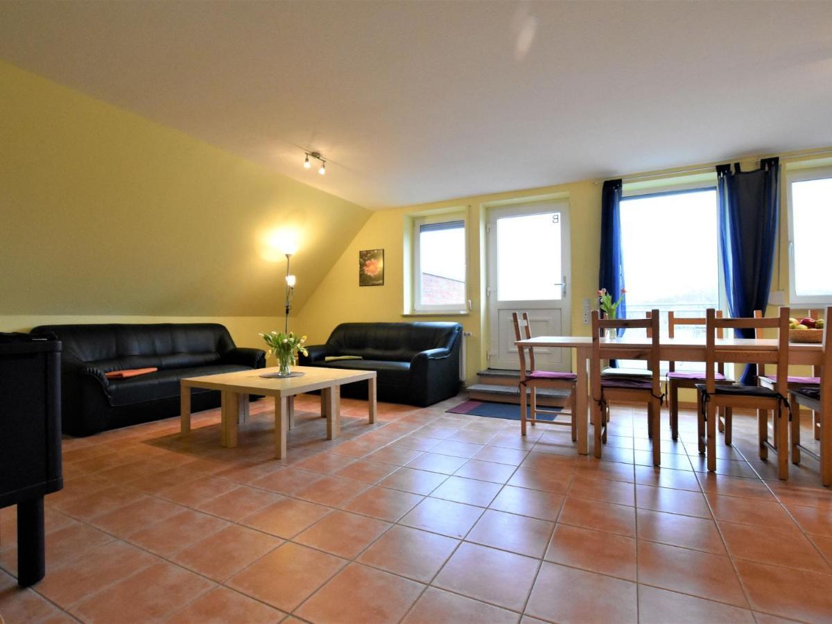 5-Bedroom Holiday Home In Zierow With Garden Zimmer foto